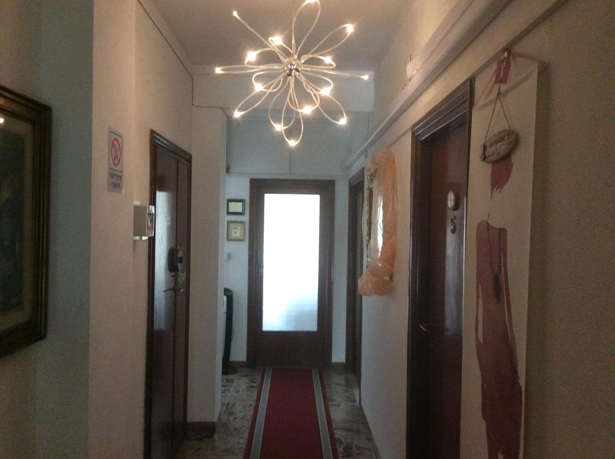 Casa Giulia In Apartment Pisa Bagian luar foto